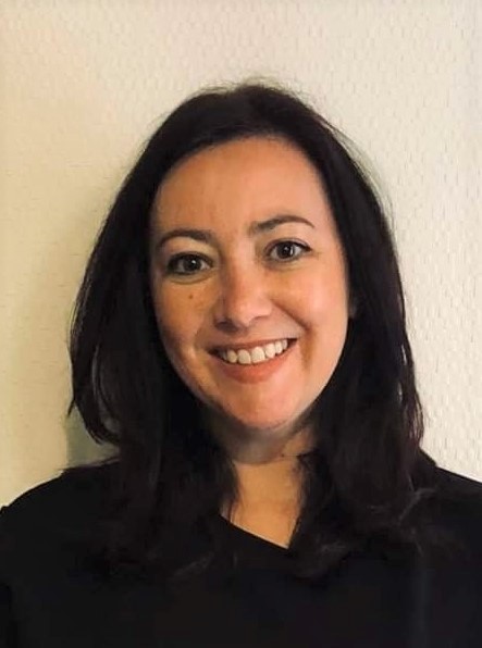 ニコール・ベイカー